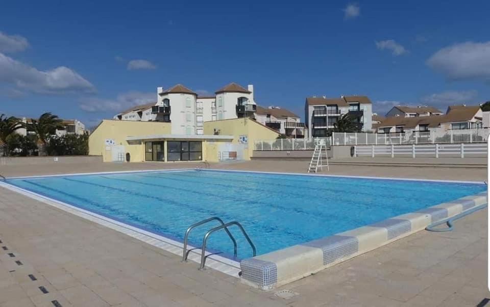 לה ברקרה Superbe Appartement Avec Piscine מראה חיצוני תמונה